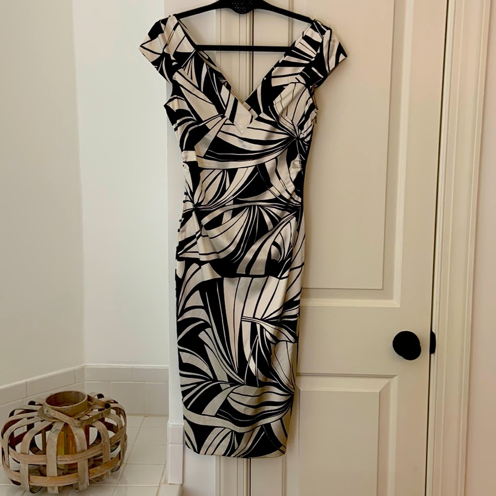 Gorgeous Black and White off the shoulder dress. London Times Size 4.